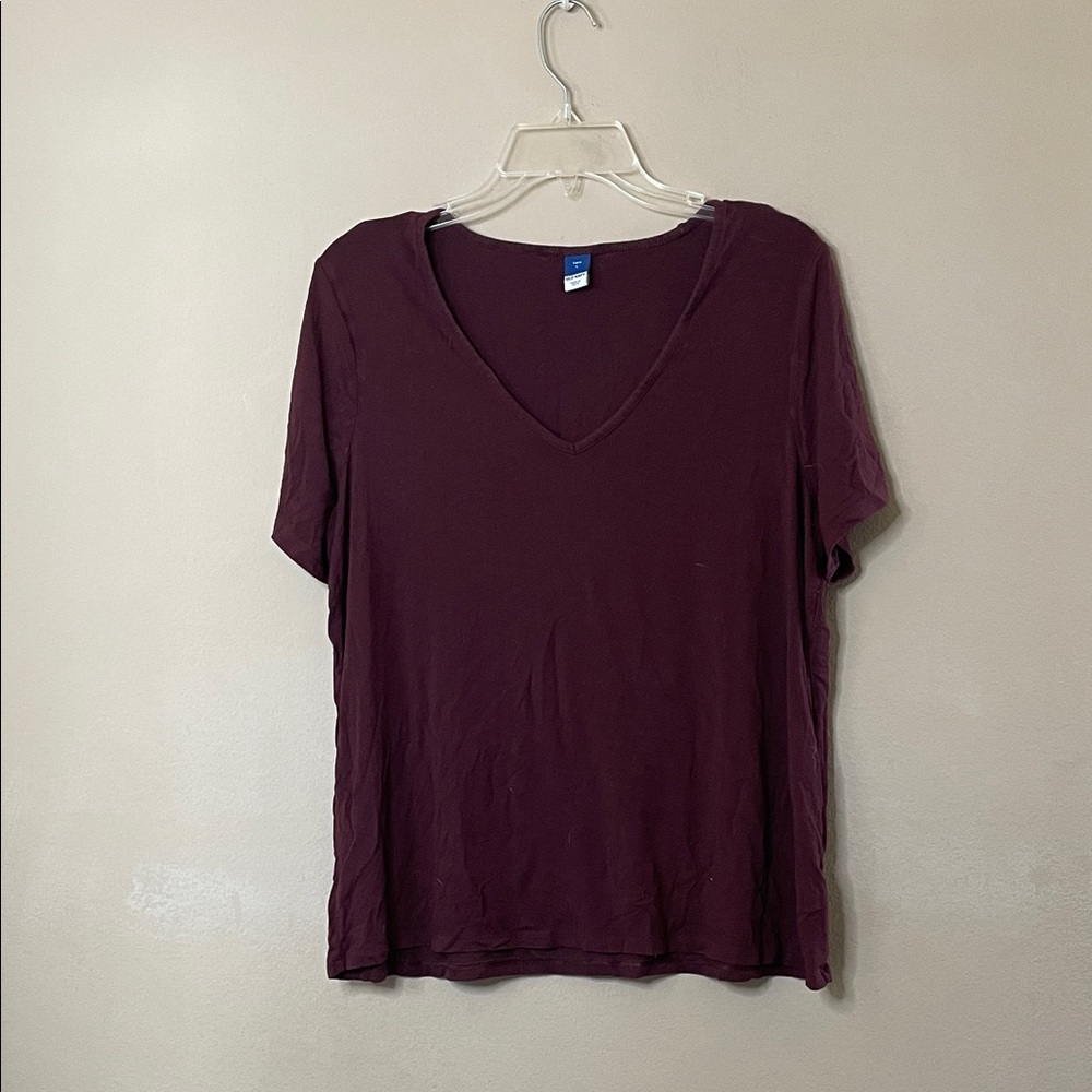 Old Navy V-Neck Short Sleeve Tee - Deep Burgundy SZ L